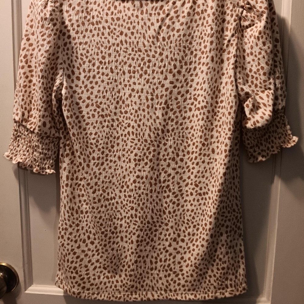 🤠Nine West Animal Print Short Sleeve Blouse Size XS - Picture 4 of 4